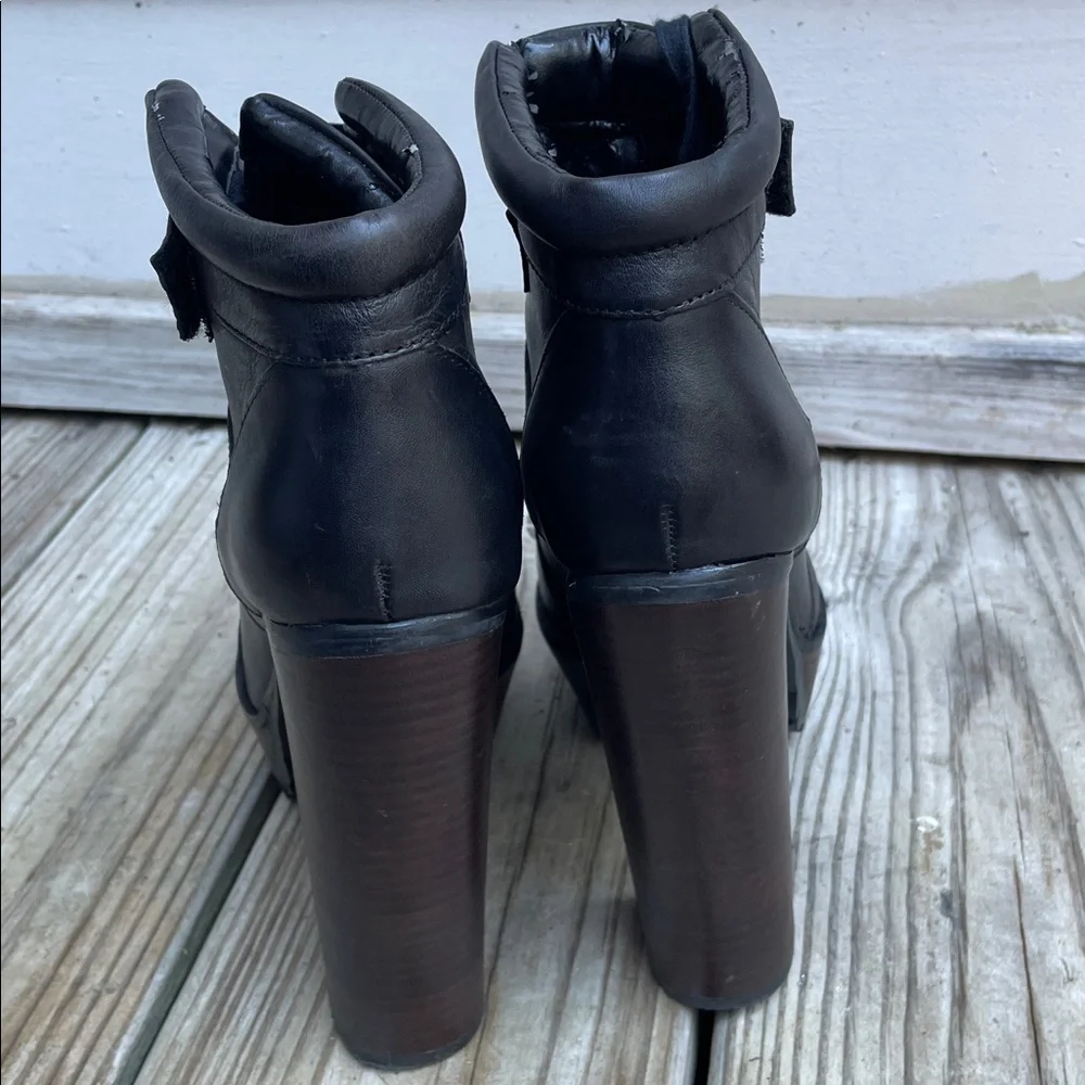 Steve Madden Deluxe Black Leather Platform Ankle Boots Chunky Block Heel Size 8